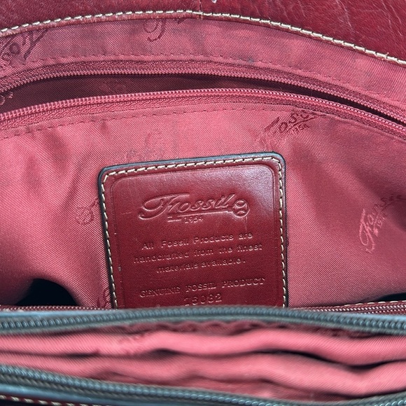 Fossil Red Leather Shoulder Tote Bag - Picture 9 of 9